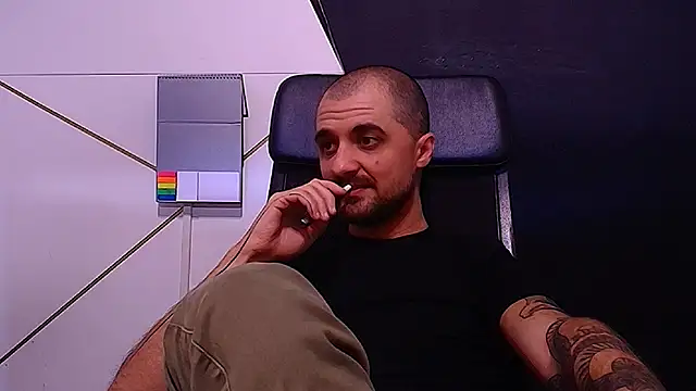 Chat +18 de JamesMyerss ao vivo