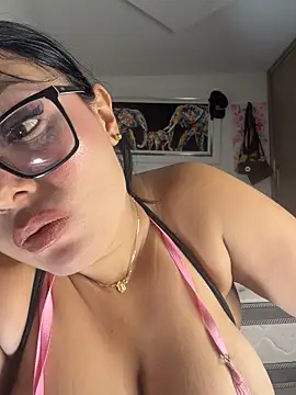 linatarens XXX чат на живо