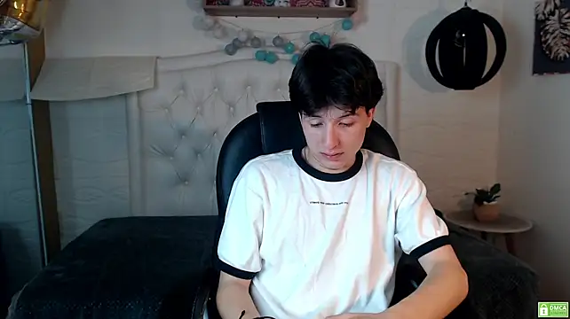 Marcoviolet 现场XXX聊天