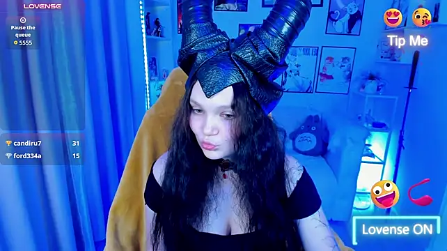 XXX chat uživo modela Lincy_Parker