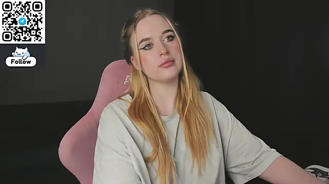 Betany_foxs' Live XXX Chat