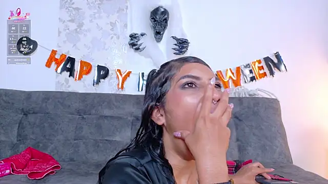 Chat XXX en directo de taty_miller
