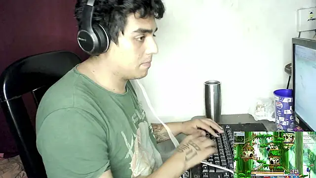 pidemelabendi's Live XXX Chat