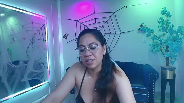 Czat XXX na żywo – Silvana_lane