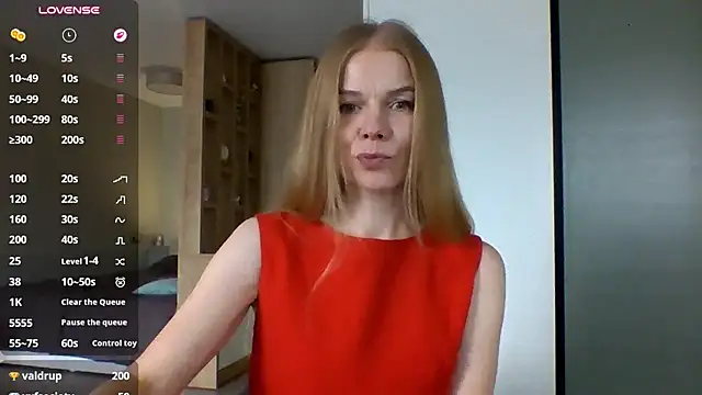 TinaDiamond XXX чат на живо