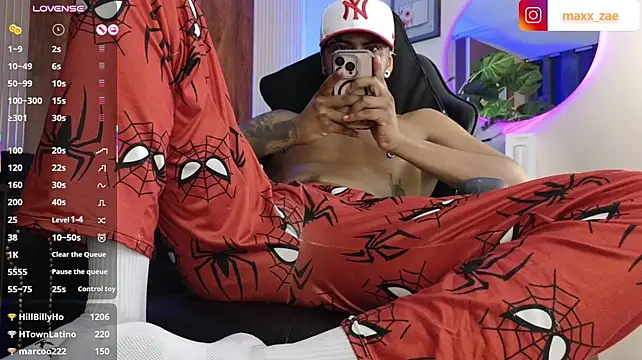 Latinmoster_boss Adlı Modelin Canlı XXX Sohbeti