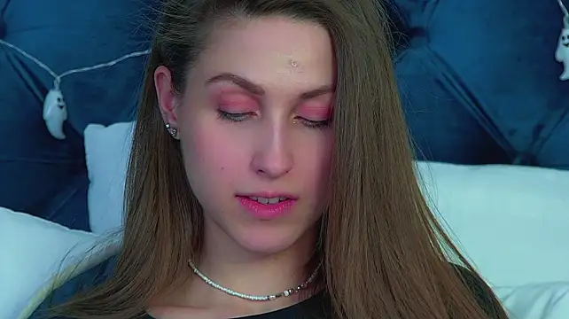 HaileyArden Adlı Modelin Canlı XXX Sohbeti