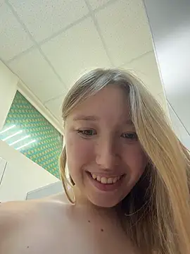 -NaughtyAngel- live XXX chat