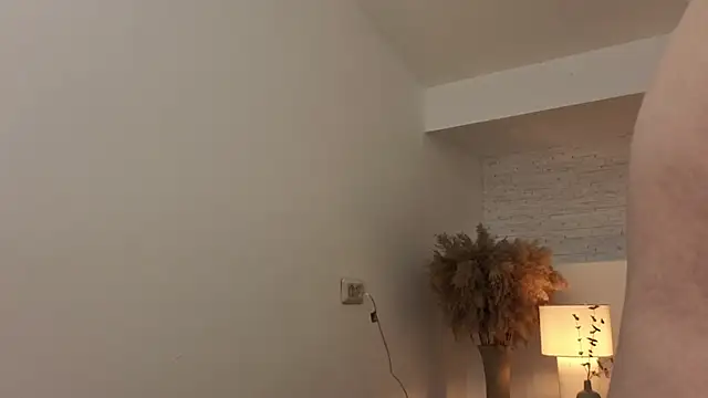 XXX chat uživo modela L1ittle_kitty_