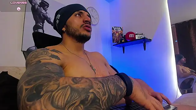 دردشة LiamReigns_ الجنسية المباشرة