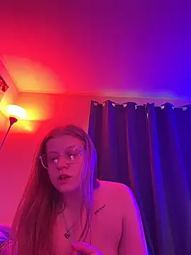 XXX chat uživo modela Aidowned