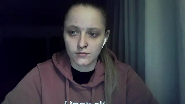 Chat +18 de LeaWetGirl ao vivo