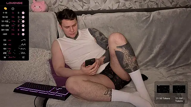 Lechery_boy élő XXX-chatje