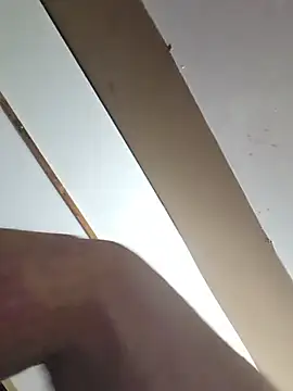 RoscoesWRLD webcam show