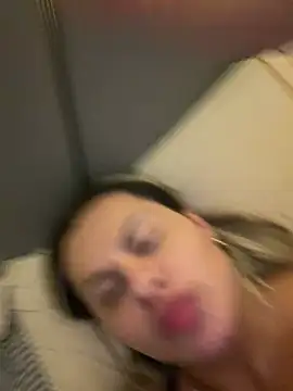 carolinecbso Live XXX Chat