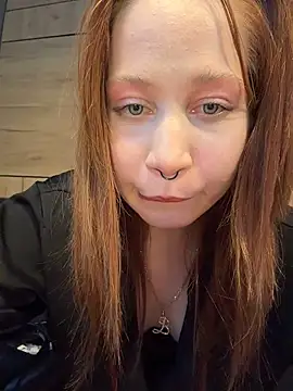 SlavicCandy live XXX chat