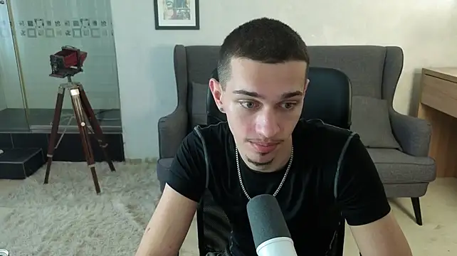 Chat XXX en directo de KaydenDrew