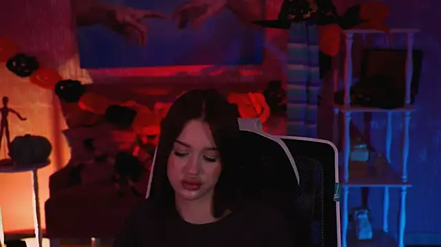 AngelaHolmes' Live XXX Chat