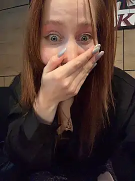 SlavicCandy live XXX chat