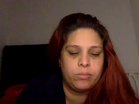Chat +18 de kattaGoezz ao vivo
