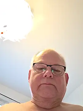 mullig57 Live XXX-Chat