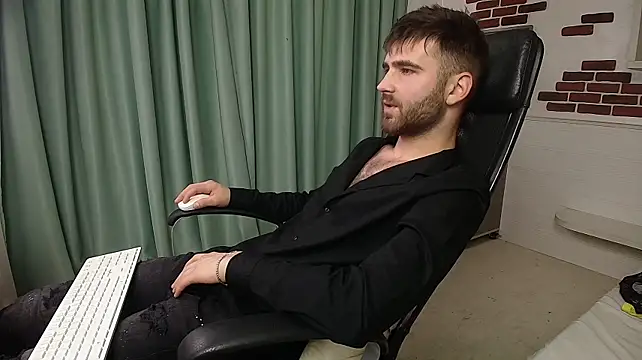 Živý XXX chat KyloEast