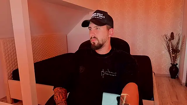 LoganStroud Chat XXX in diretta