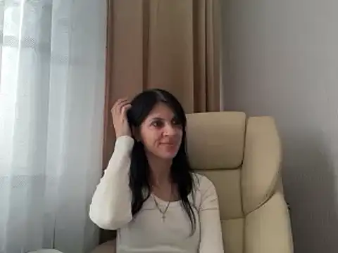 צ'אט XXX בשידור חי של InjaAtHome