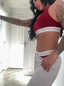 BELLABLACKXUK Live XXX-chat