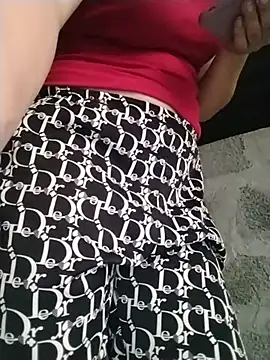 Coral_hi's Live XXX Chat