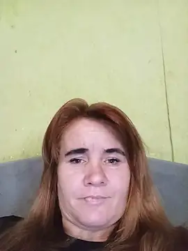 SannyMILF XXX чат на живо
