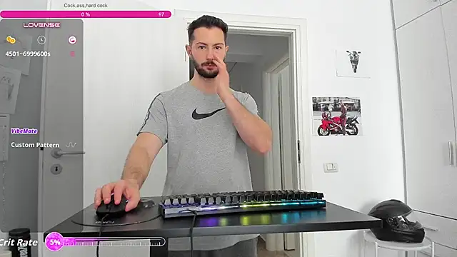 ZackFraser Chat XXX live