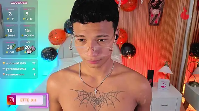 Chat XXX ao vivo de Ette_Star