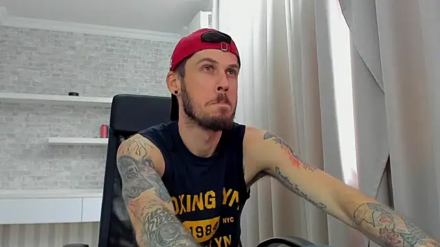 JonahShaw's Live XXX Chat