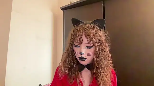 XXX chat uživo modela KamalaCoit