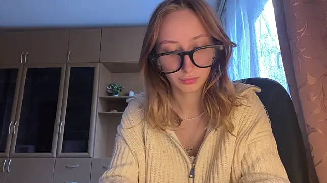 XXX chat uživo modela AleneLaurente