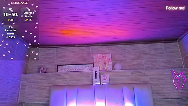 Živý XXX chat mia_devine_