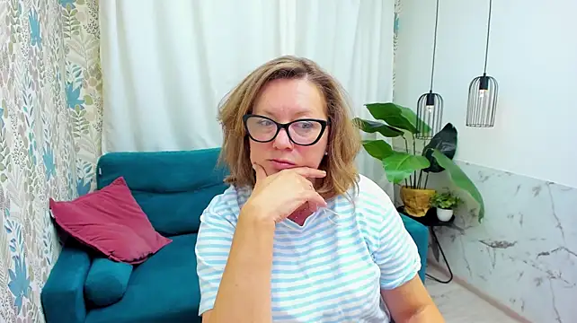 LeaPure – Live XXX-chat