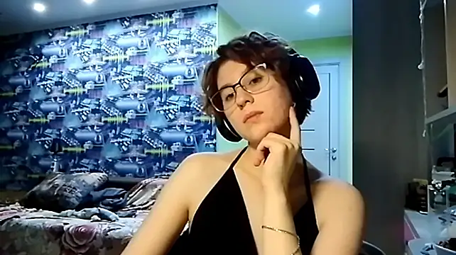 ThersaNoe's Live XXX Chat