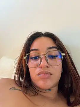 Chat XXX en directo de Little_Gaby_