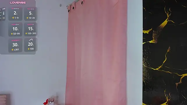 iris_voss élő XXX-chatje