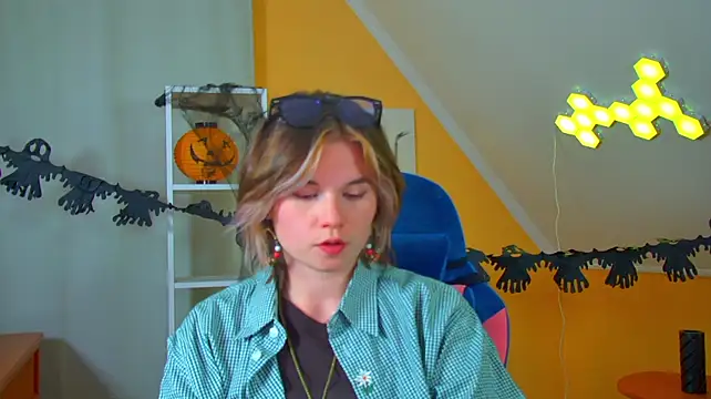 Chatroom XXX en direct de AliceAllard