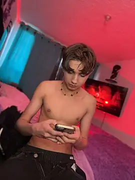 Helly_BOss7 Live XXX-chat