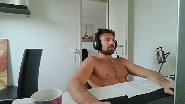 Živý XXX chat alpha-hunk