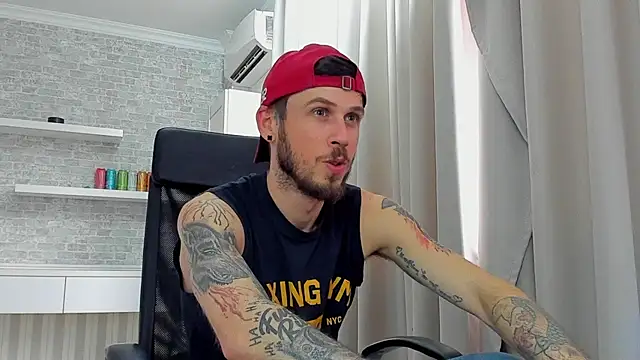 Chatroom XXX en direct de JonahShaw