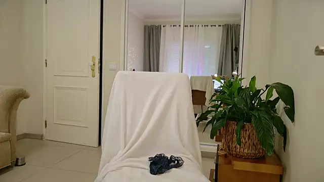 Chat XXX en directo de Reddgiirl