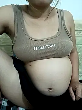 Emmi_cute9x Obrolan Langsung XXX