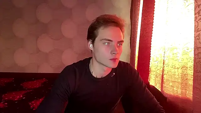ErnestTarlet élő XXX-chatje