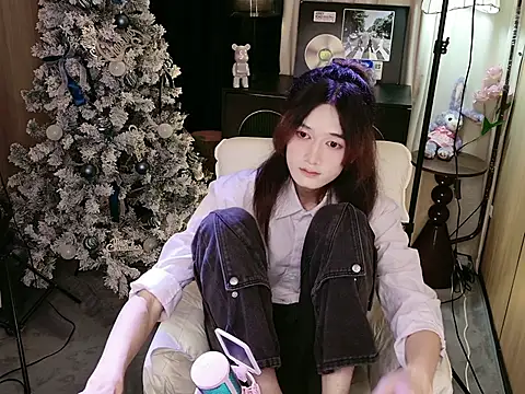 XiaoYan-1 现场XXX聊天
