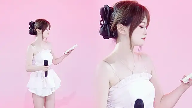 Gee-002n Live XXX chat